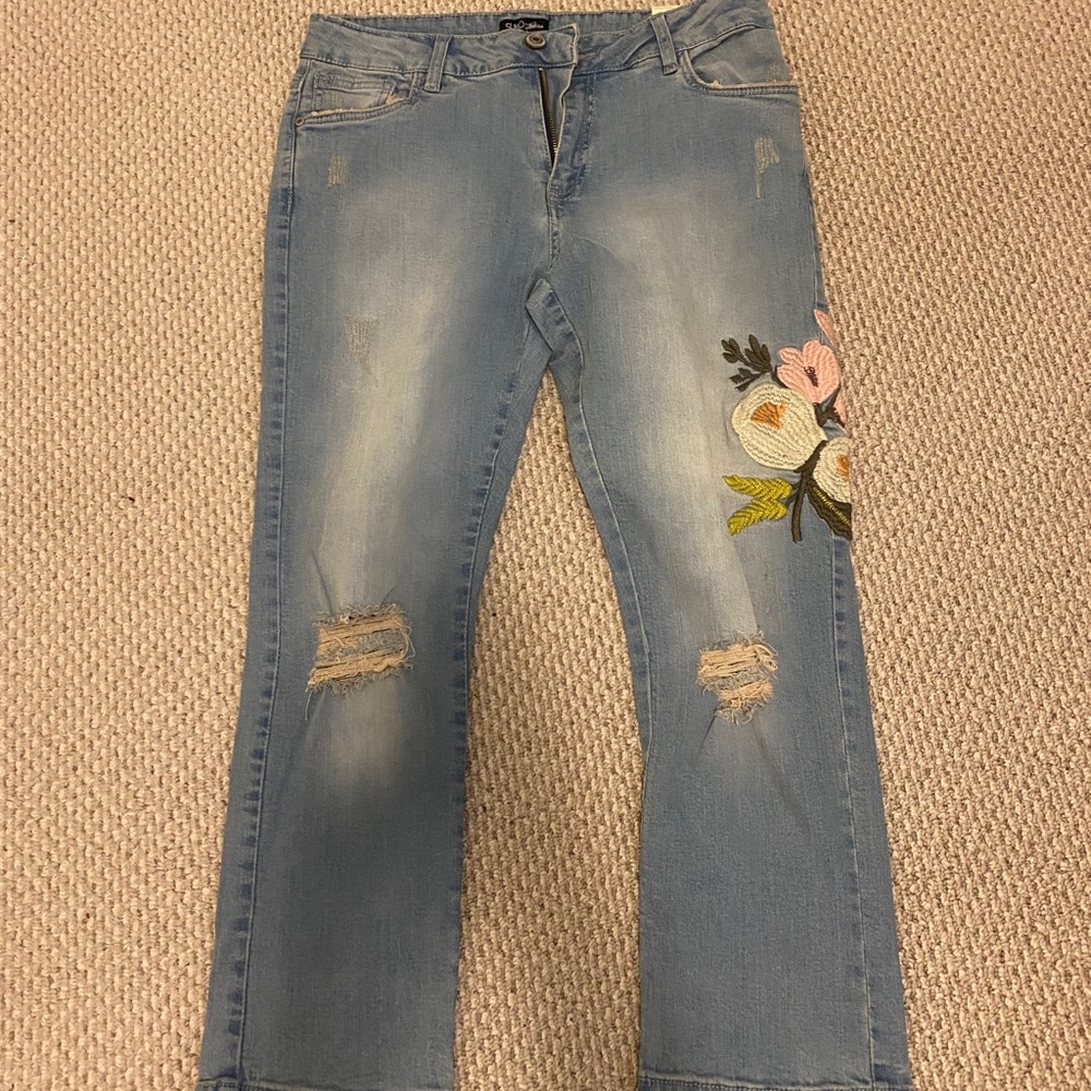 Jeans with Flower Pattern